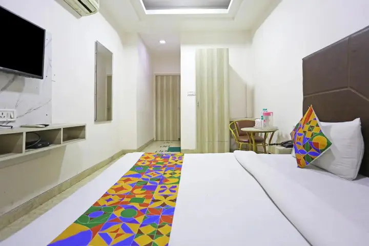 Нью-Дели: Hotel Sterling In Inn