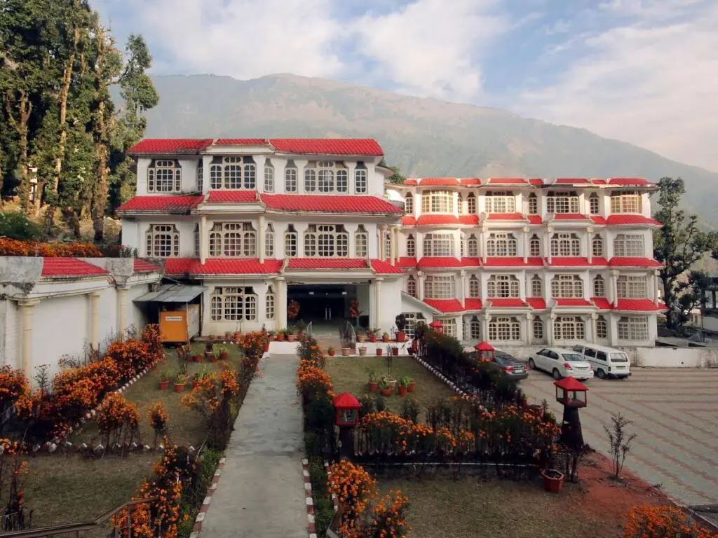 Royal Palace Resort — фото 1