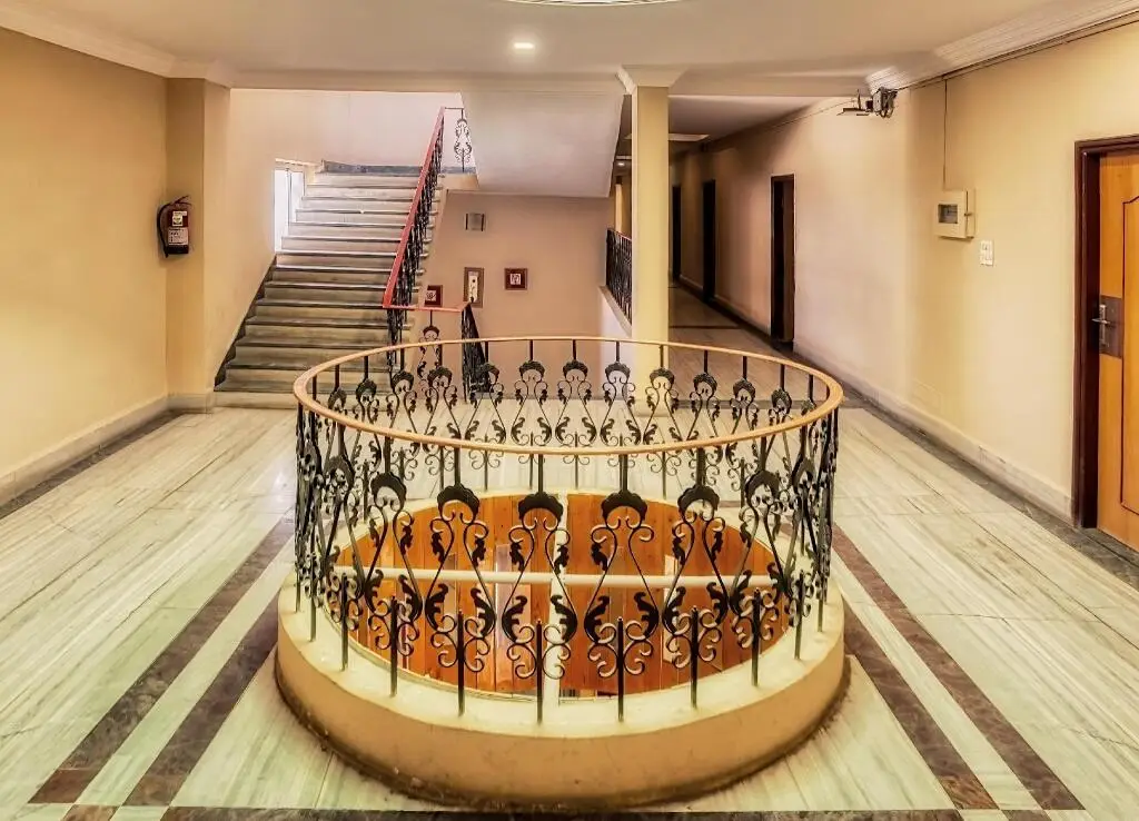Гандидхам: Hotel Empire Gandhidham