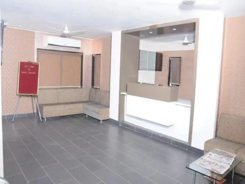 Раджкот: Hotel Stay Inn Avezika Comfort