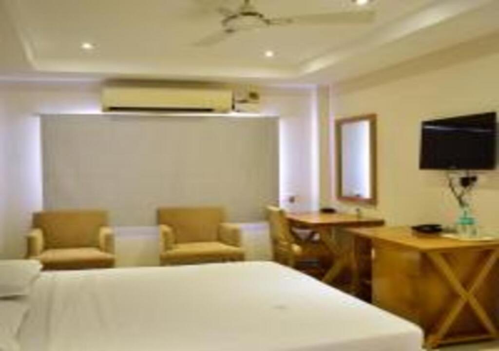 Тирувавадутураи: Pams Residency