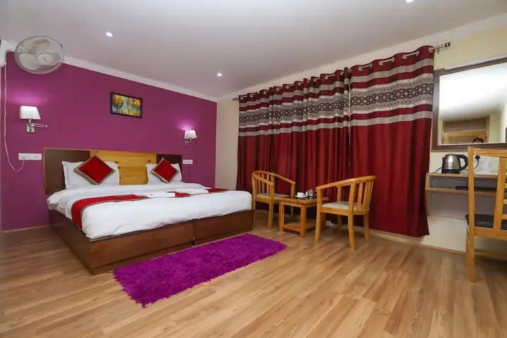 Лех: Royal Holiday Hotel