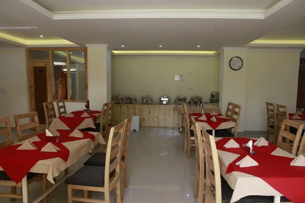 Лех: Royal Holiday Hotel