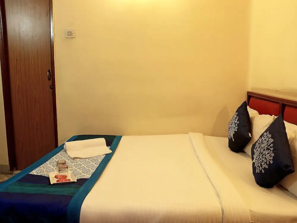 Колката: OYO 4621 Hotel Camac Plaza
