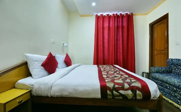 Наинитал: Hotel Dolls Inn