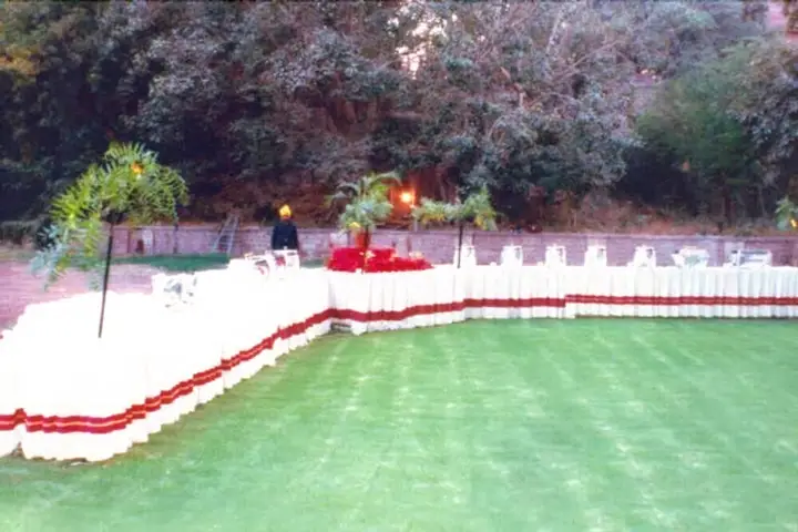 Джодхпур: Bal Samand Garden Retreat