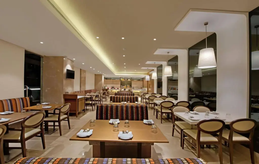 Мумбаи: The Fern Mumbai, Goregaon, Series by Marriott