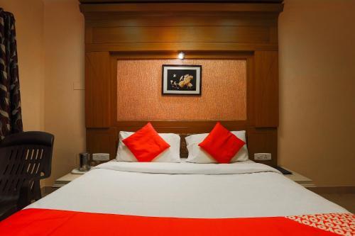 Ути: Hotel Silver Oak Annexe