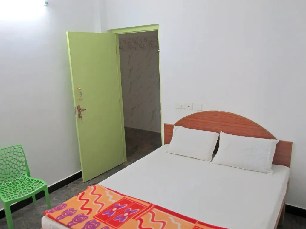 Палани: EdenAPark Lodge