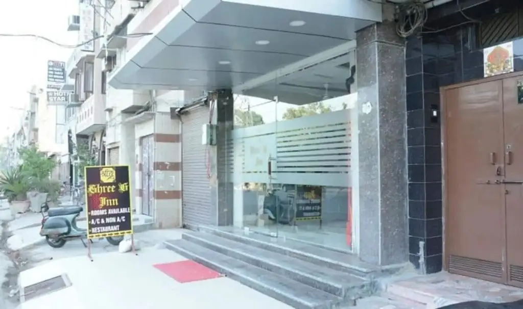 Hotel Shree G inn — фото 1
