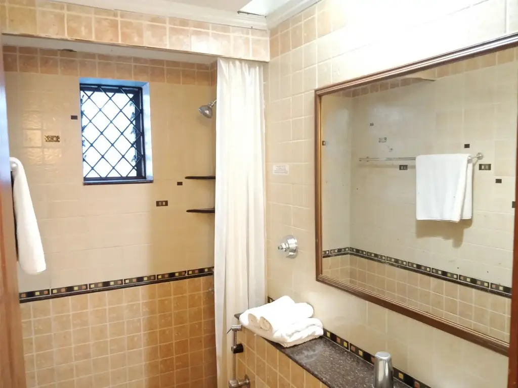 Анджуна: Granpas Inn - Hotel Bougainvillea