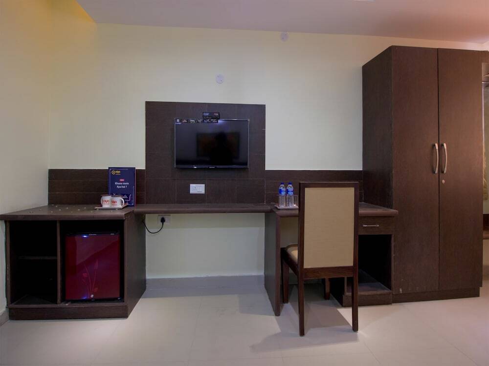Шамшабад: OYO 3787 9 Star Hotel