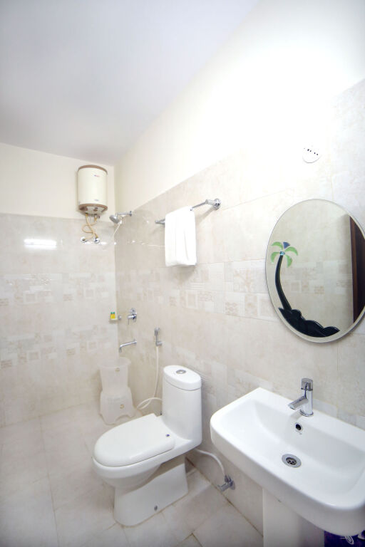Хидерабад: FabHotel Pearl City HiTech City