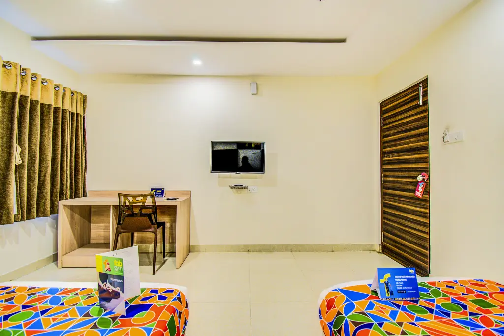 Хидерабад: FabHotel Pearl City HiTech City