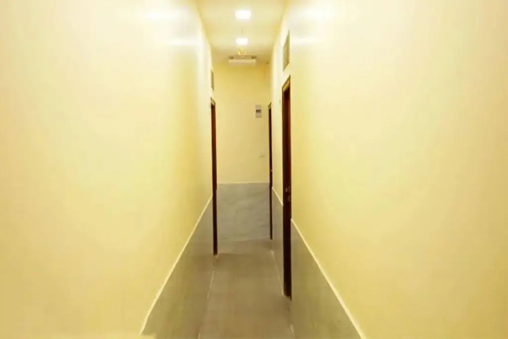 Мумбаи: Hotel Terminus Square
