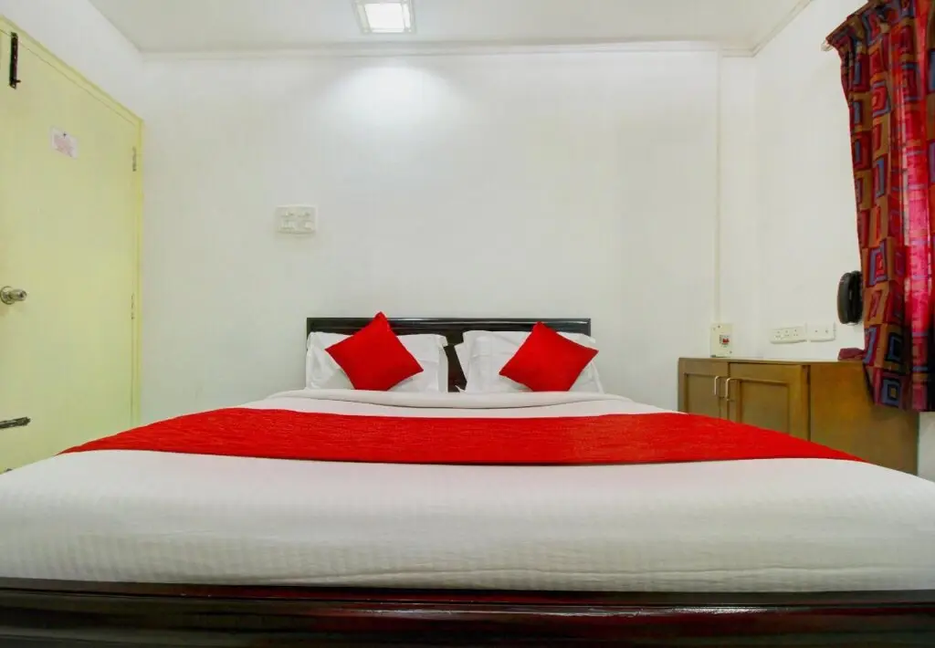 Коимбатур: OYO 6732 Dheeran Residency