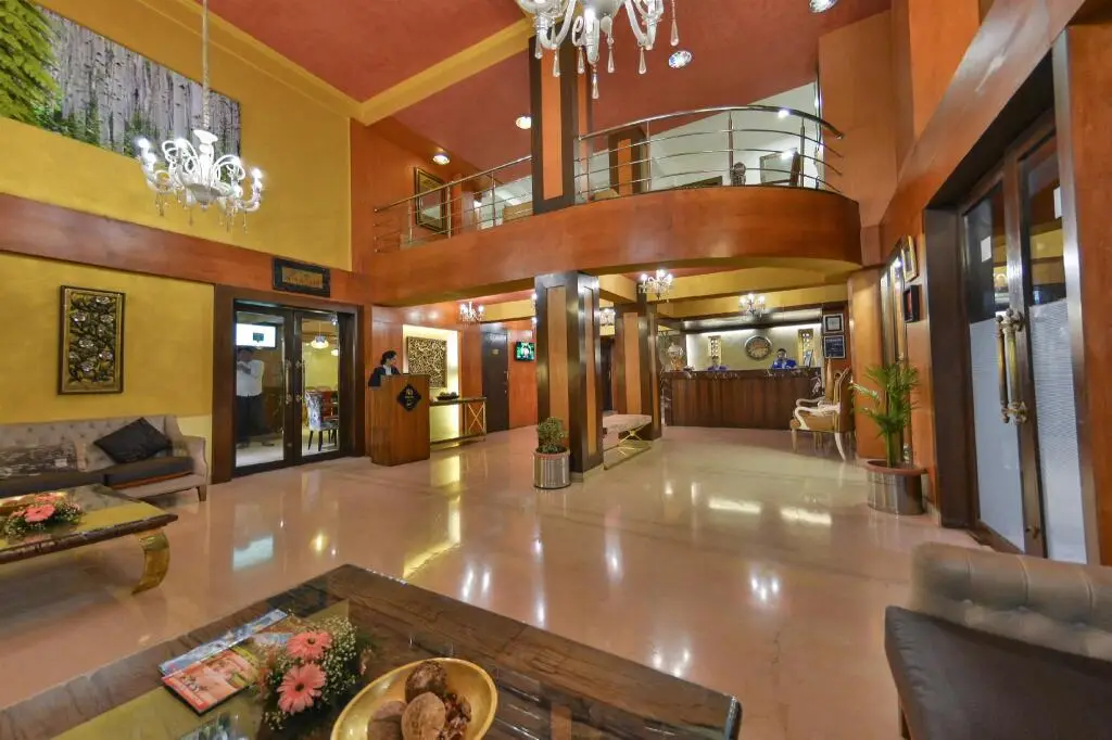 Шринагар: Batra Hotel and Residences