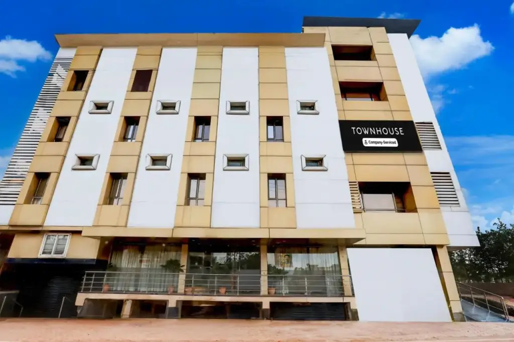 Townhouse 900 Hotel Surya Palace — фото 1