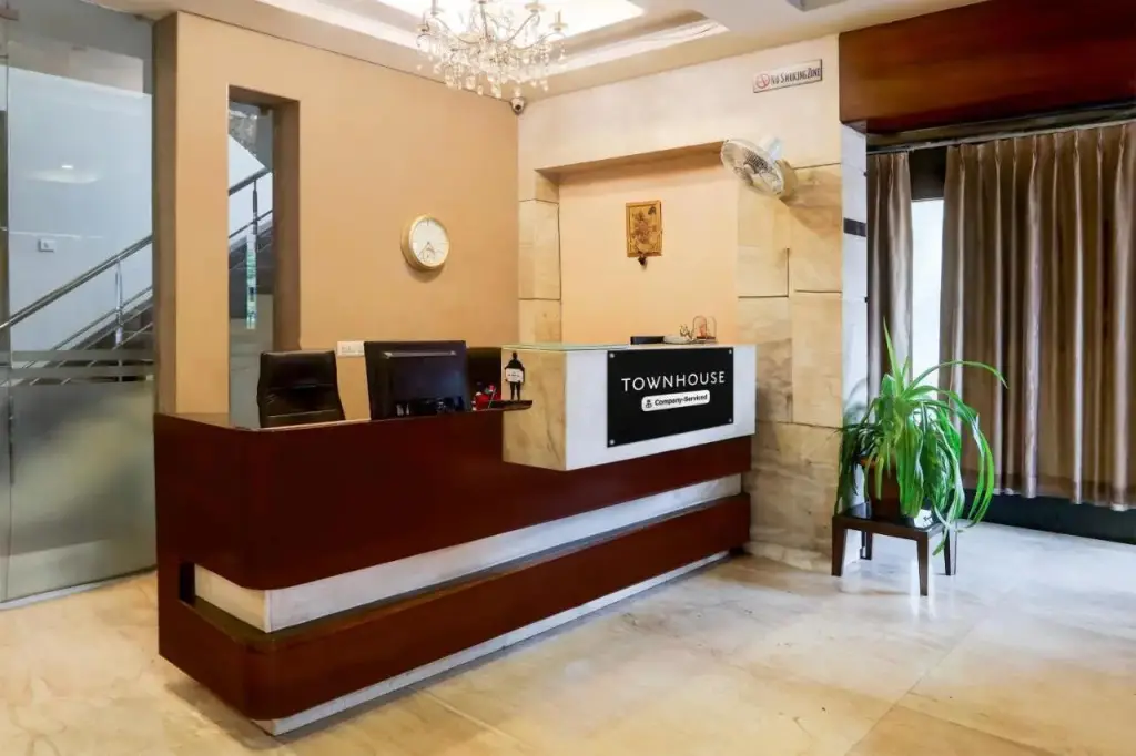 Дург: Townhouse 900 Hotel Surya Palace