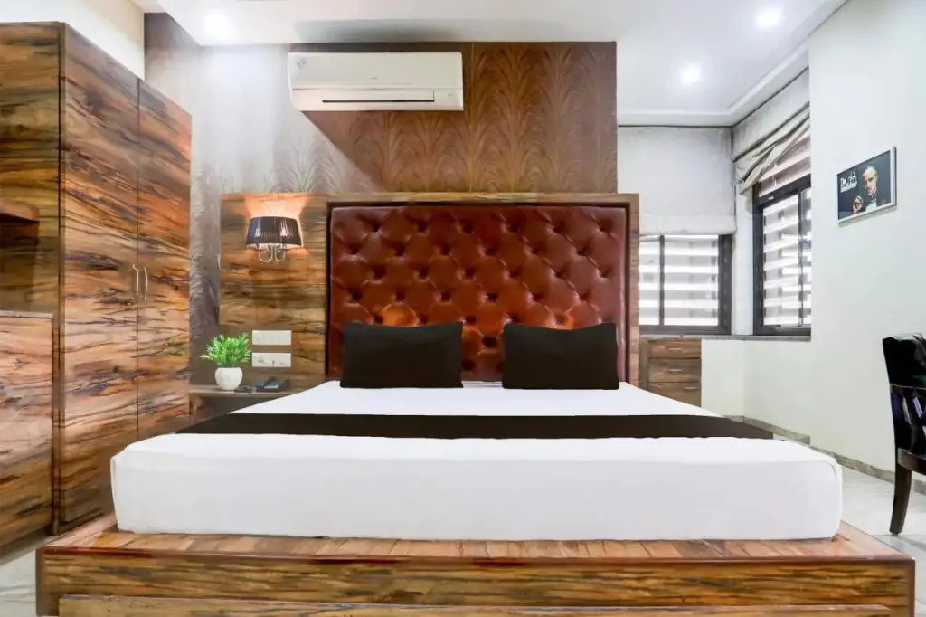 Дург: Townhouse 900 Hotel Surya Palace