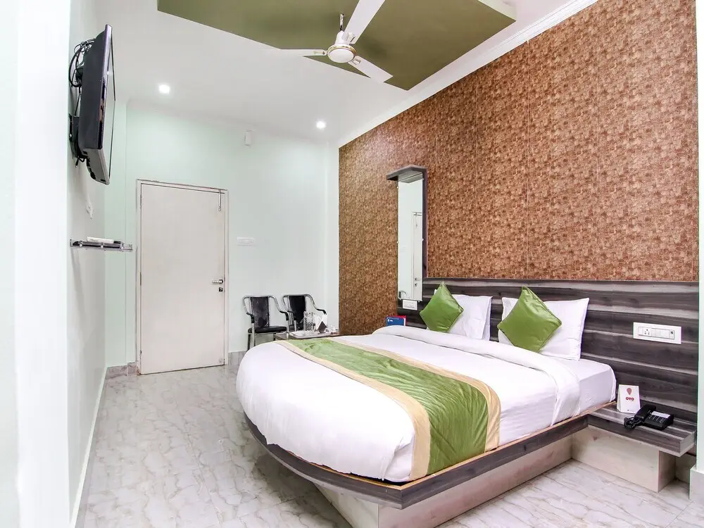 Варанаси: Fabhotel Deepak Palace