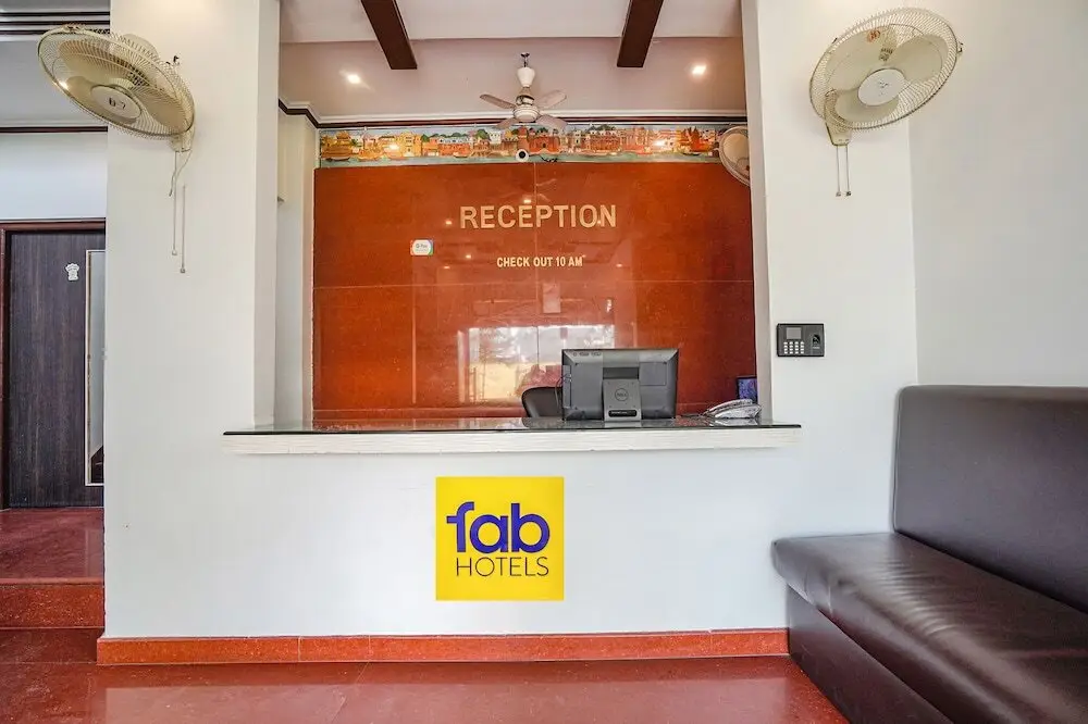 Варанаси: Fabhotel Deepak Palace