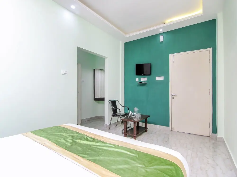 Варанаси: Fabhotel Deepak Palace