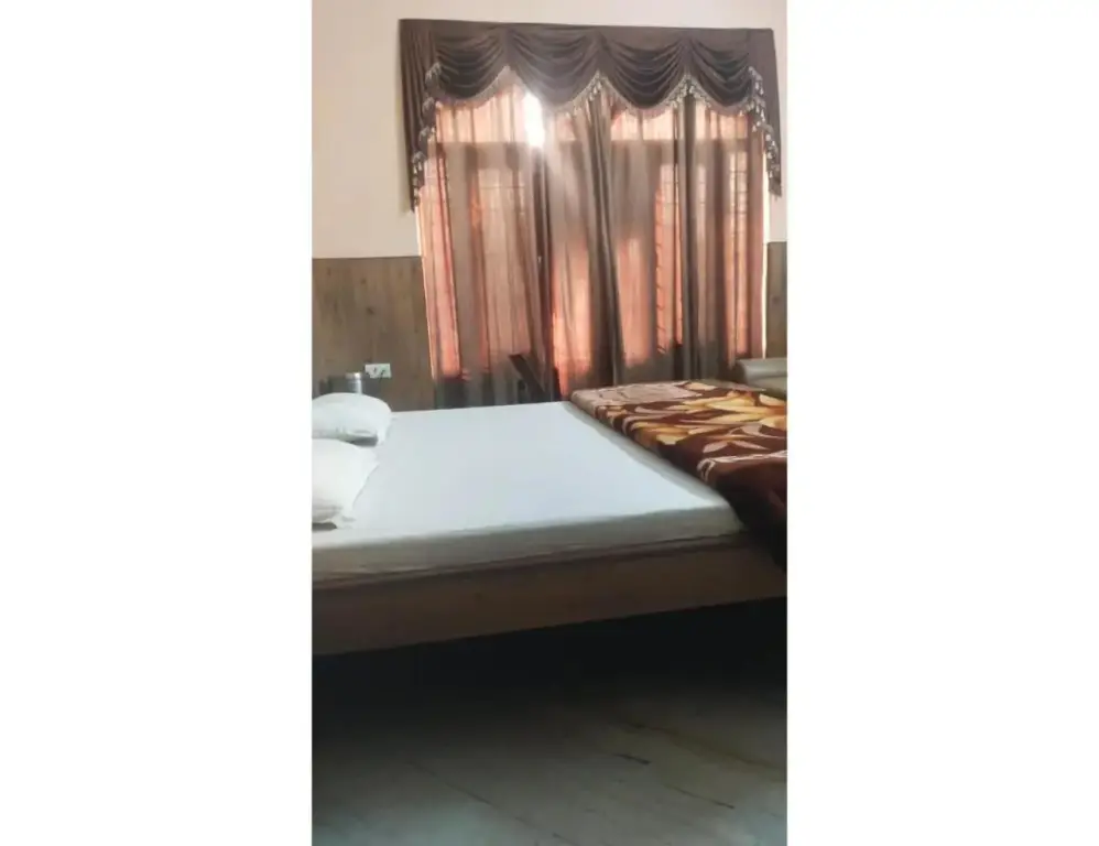 Hotel Hilroz — фото 1