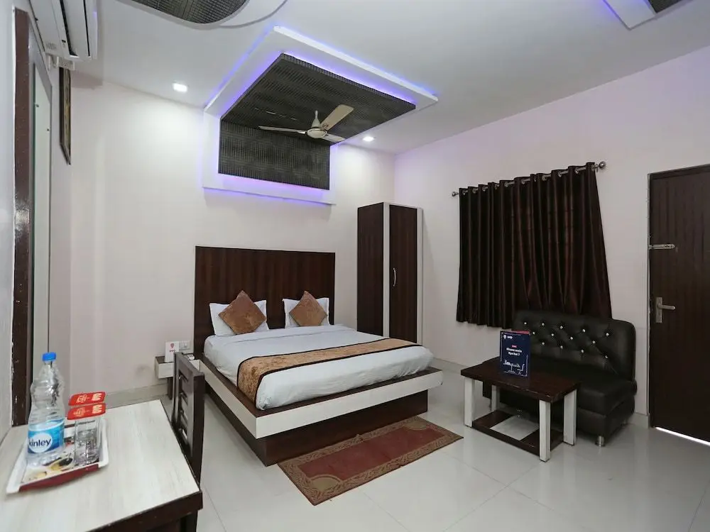 Oyo 3202 Hotel Gayatri Residency — фото 1