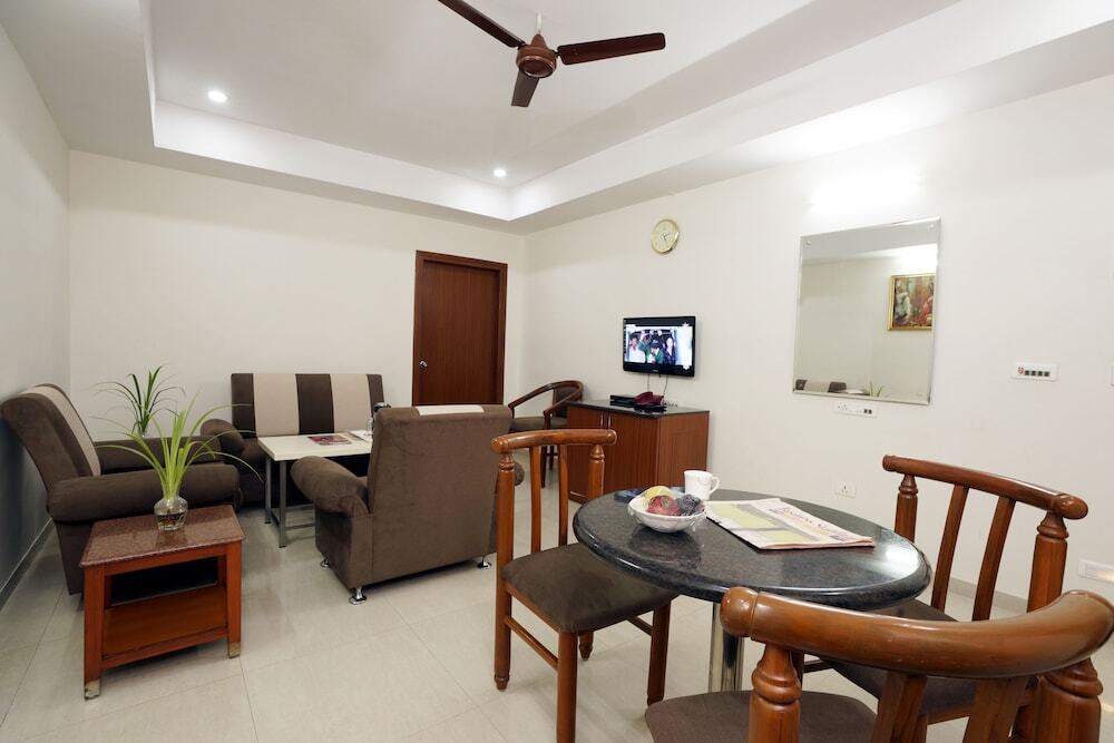 Hotel Geetha Regency — фото 1