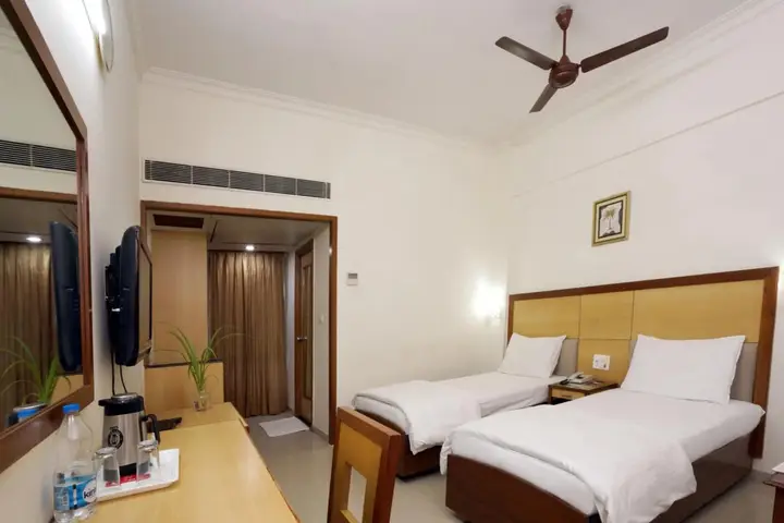 Гунтур: Hotel Geetha Regency