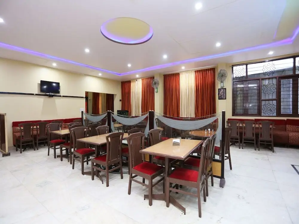 Майсур: Vyshak International Hotel