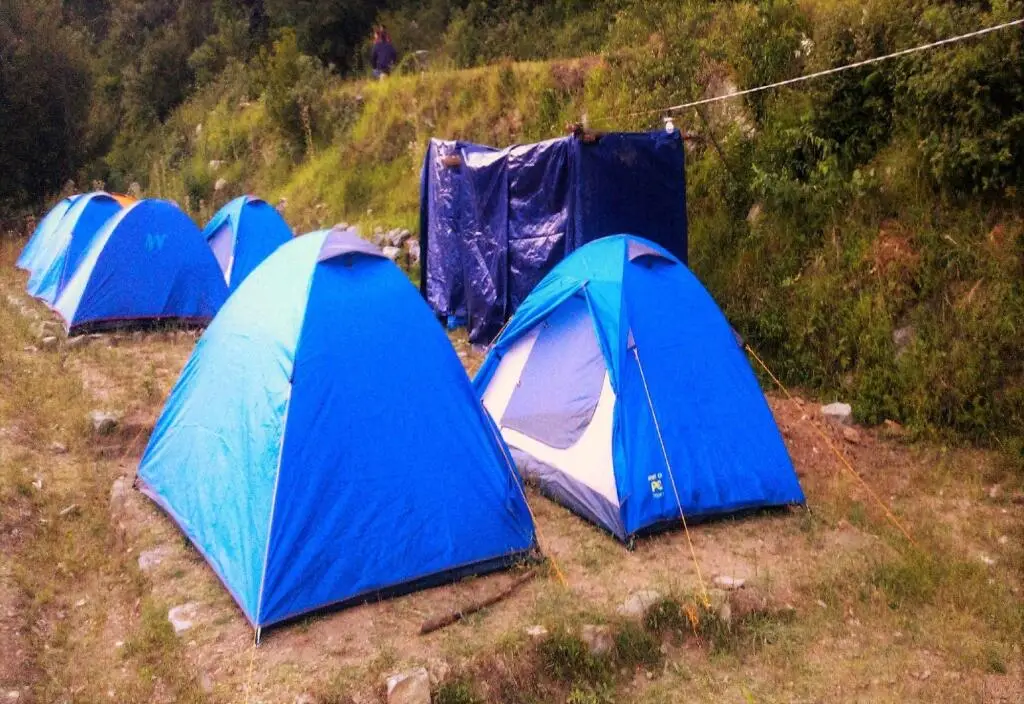 Наинитал: Janardan Resort Pangot