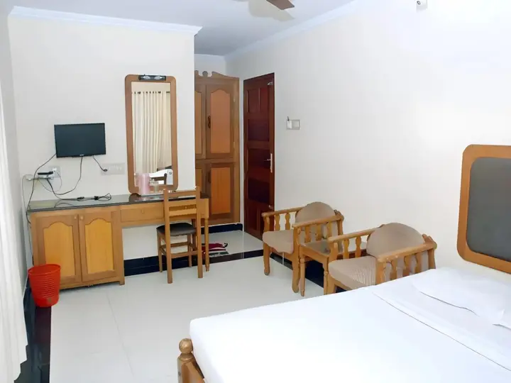 Куруппумтара: Sahari Hotel