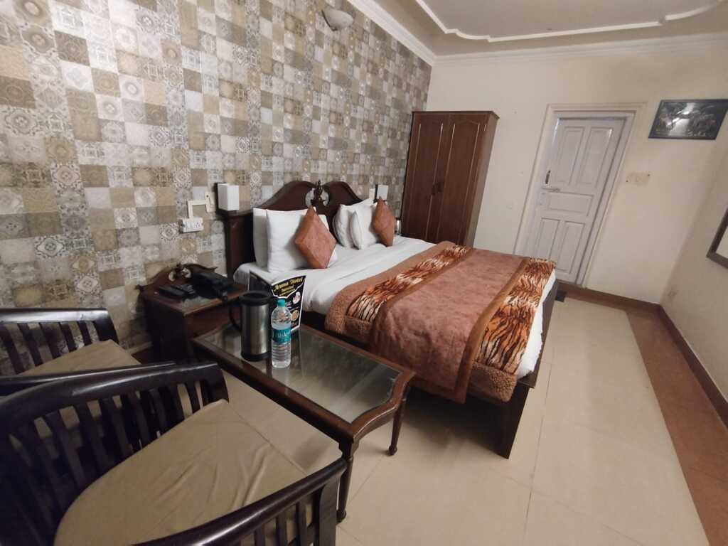 Наинитал: Hotel Aroma Nainital