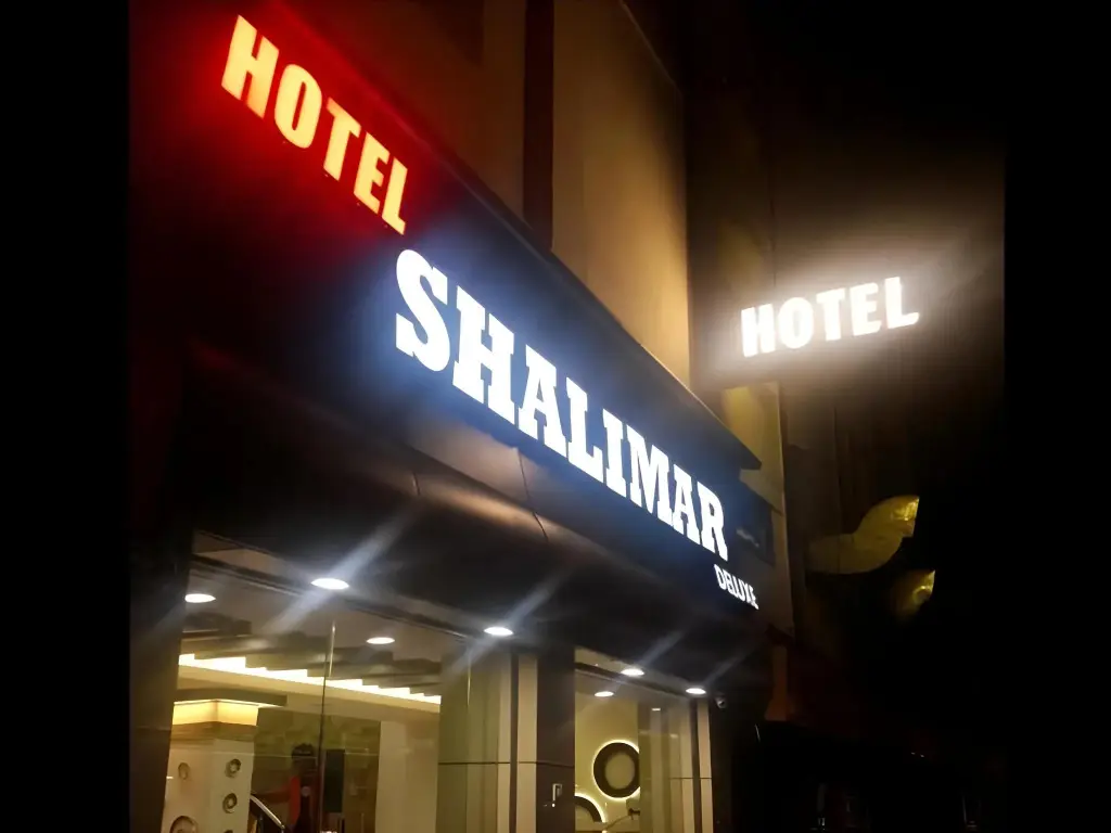 Бхопал: Hotel Shalimar Deluxe