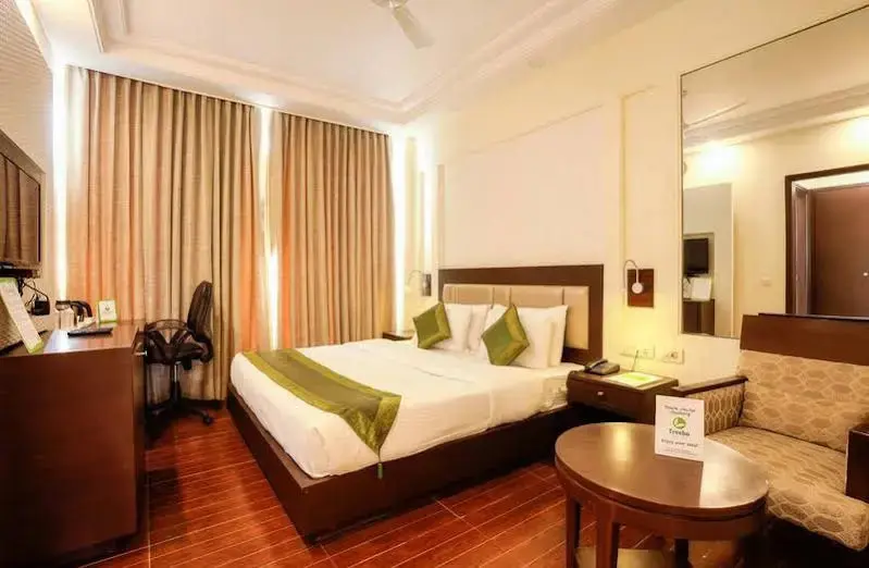 Нью-Дели: OYO 9553 Hotel Kings Plaza