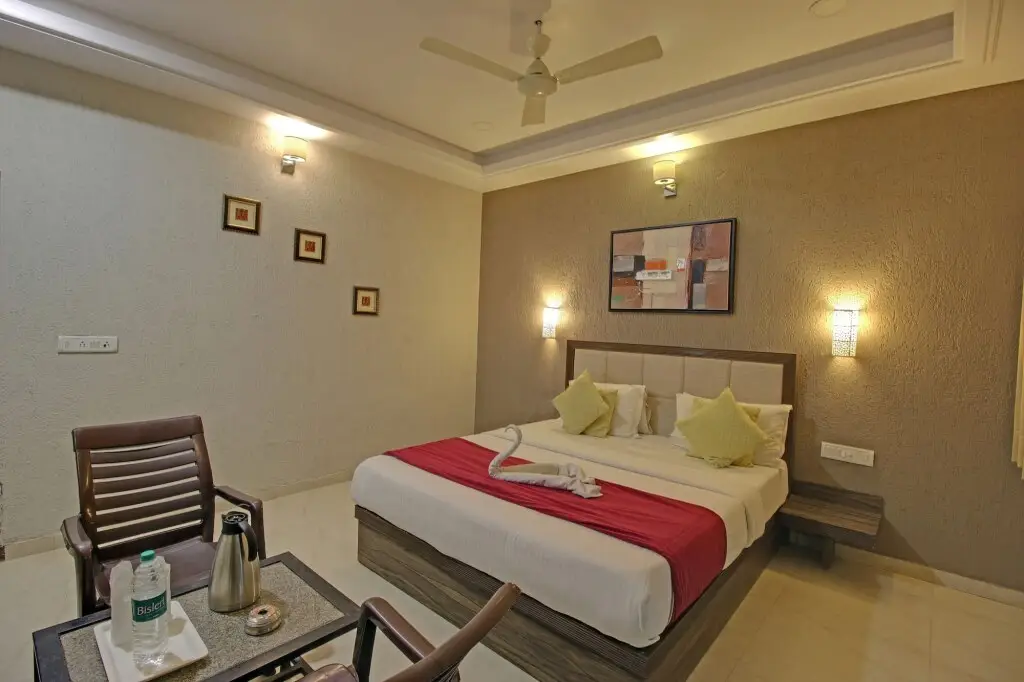 Гора Абу: Achal Resort