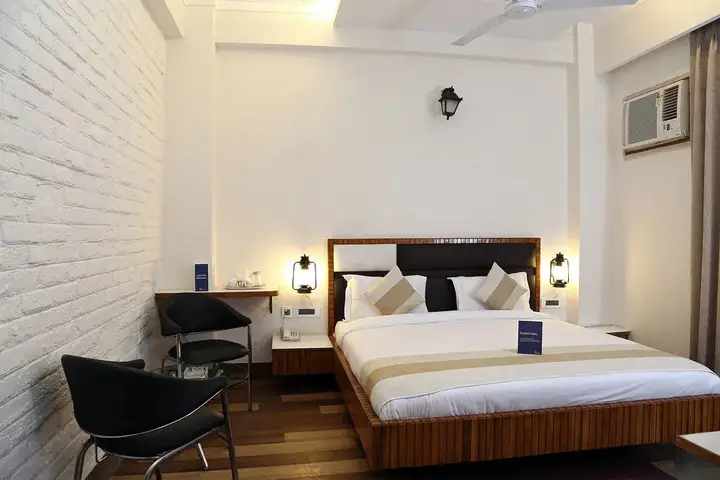 Гуруграм: FabHotel Huda Sushant Lok