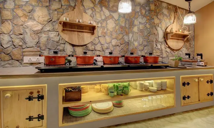 Наинитал: Treebo Trend Lakeside Inn