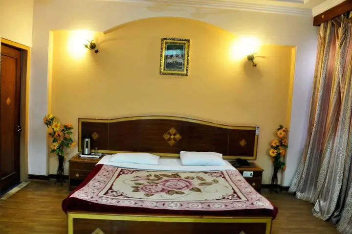 Матхура: Hotel Madhuvan