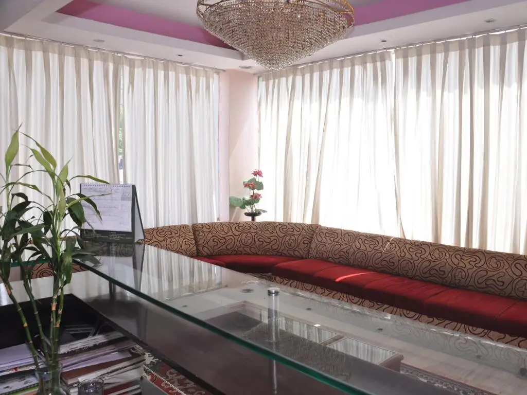 Газиабад: Hotel Samrat Kaushambi