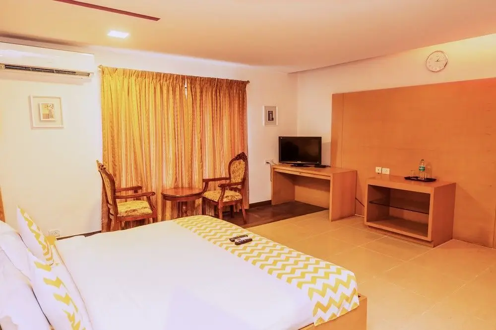 Бангалор: Oriental Suites Lady Curzon Road by FabHotels