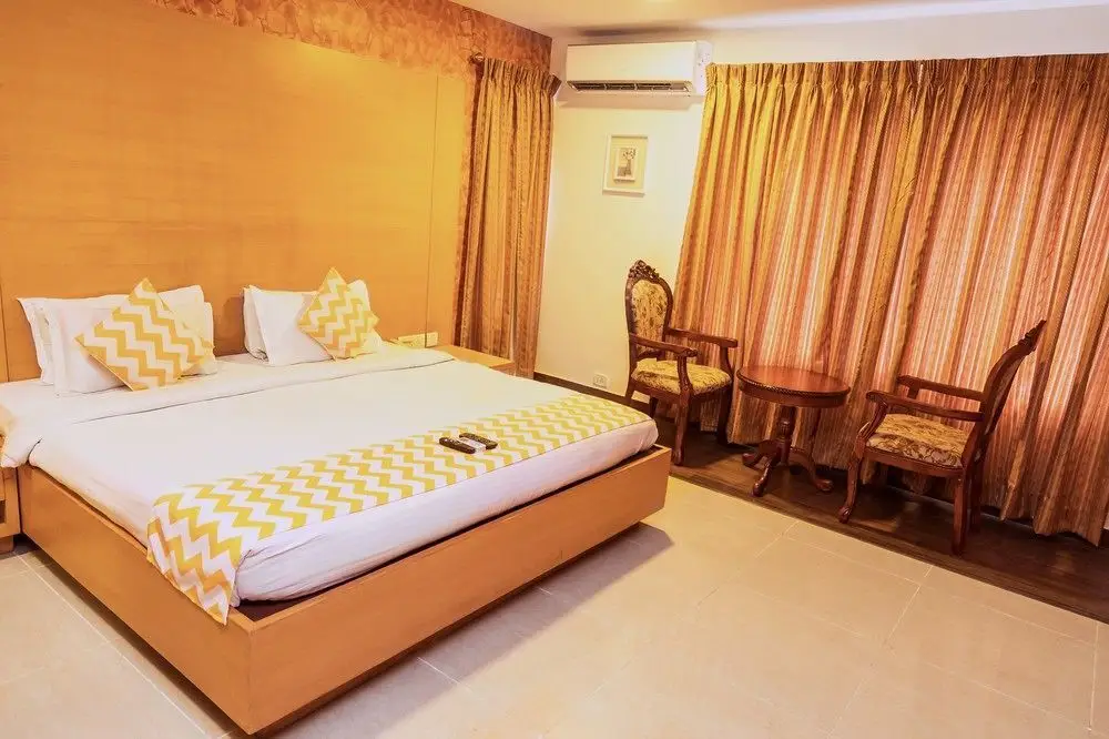 Бангалор: Oriental Suites Lady Curzon Road by FabHotels