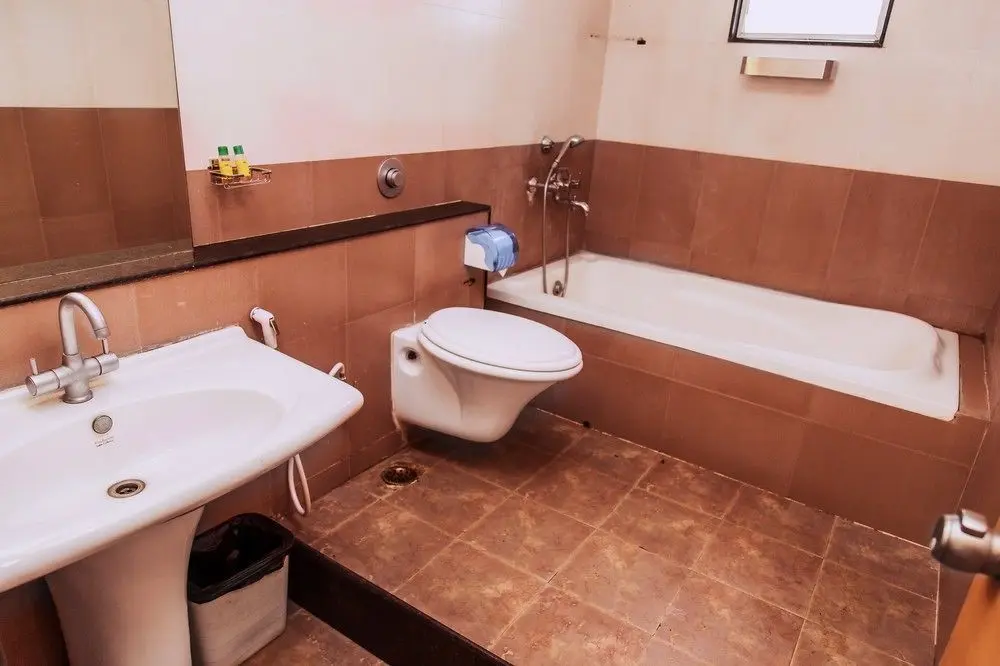 Бангалор: Oriental Suites Lady Curzon Road by FabHotels