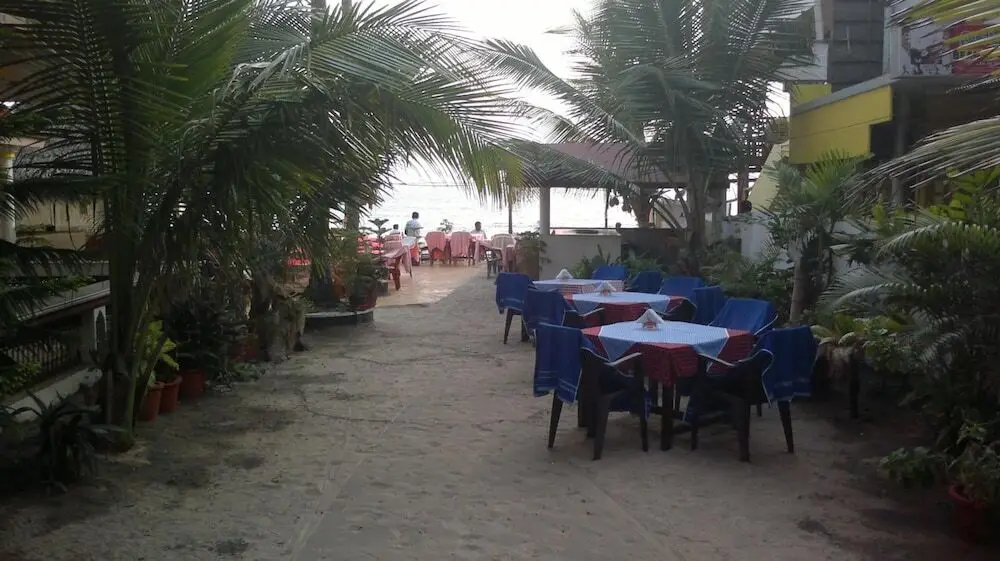 Ковалам: Beach Flora Inn Hotel