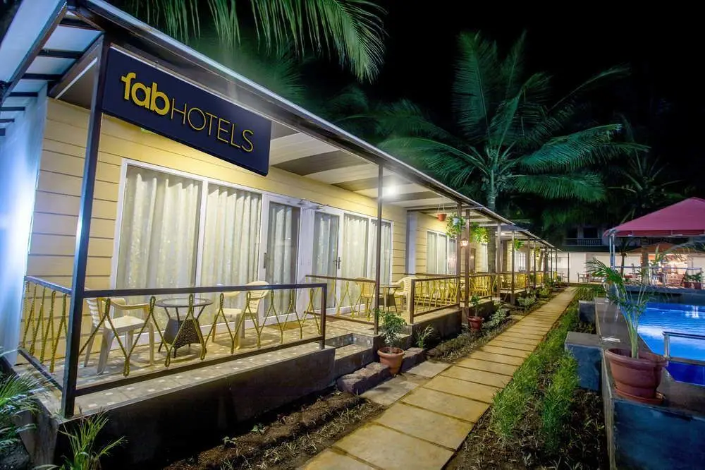 FabHotel Retreat Morjim — фото 1
