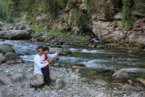 Tirthan Anglers' Retreat — фото 1
