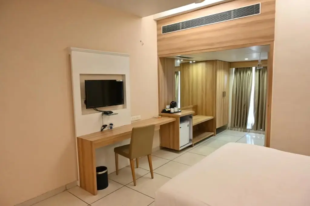 Бхаруч: Hotel Rang Inn