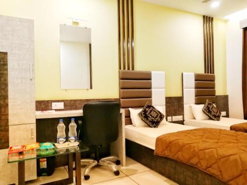 Ананд: Hotel Anand Corner